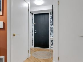 425 VINE Street 312, Seattle WA 98121