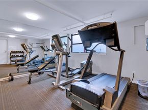 425 VINE Street 312, Seattle WA 98121