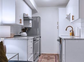 425 VINE Street 312, Seattle WA 98121