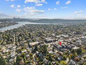 4521 Sunnyside Avenue N A, Seattle WA 98103