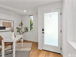 4521 Sunnyside Avenue N A, Seattle WA 98103