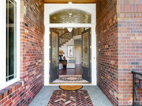 6105 155th Avenue SE, Bellevue WA 98006