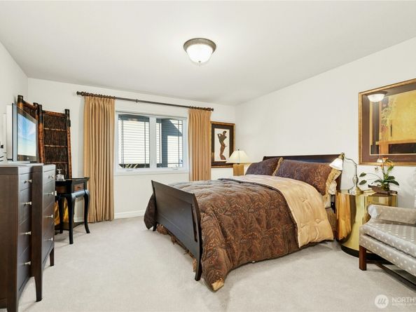 6105 155th Avenue SE, Bellevue WA 98006