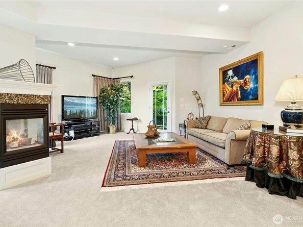 6105 155th Avenue SE, Bellevue WA 98006