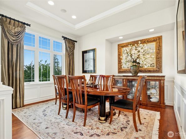 6105 155th Avenue SE, Bellevue WA 98006