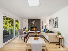 4878 Beach Drive SW, Seattle WA 98116