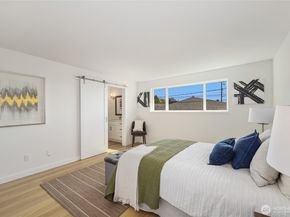 4878 Beach Drive SW, Seattle WA 98116