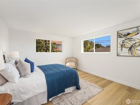 4878 Beach Drive SW, Seattle WA 98116