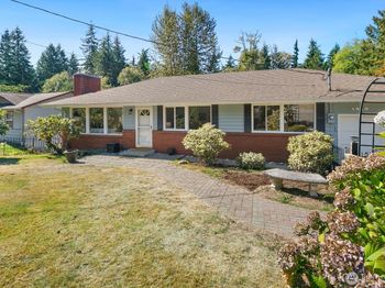 4910 W View Drive