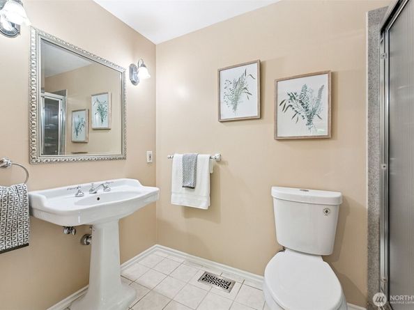 15602 26th Avenue SW, Burien WA 98166