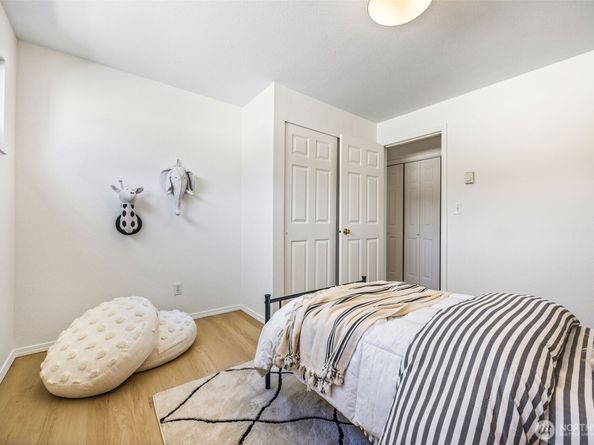 1723 13th Avenue S 404, Seattle WA 98144