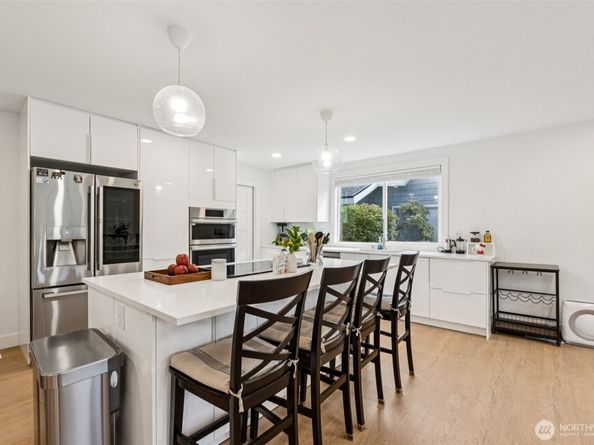 14803 113th Avenue NE, Kirkland WA 98034
