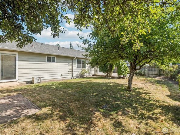 14803 113th Avenue NE, Kirkland WA 98034