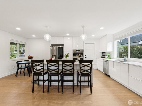 14803 113th Avenue NE, Kirkland WA 98034