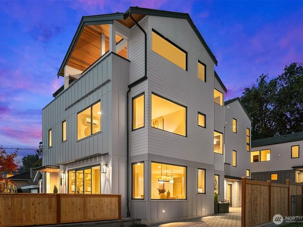 3010 32nd Avenue W, Seattle WA 98199