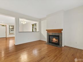 4925 NE 4th Place, Renton WA 98059
