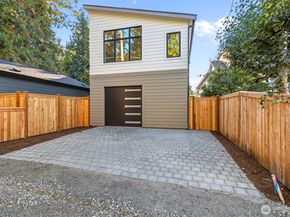 8314 28th Avenue NE, Seattle WA 98115