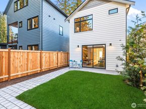 8314 28th Avenue NE, Seattle WA 98115