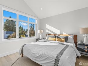 8314 28th Avenue NE, Seattle WA 98115