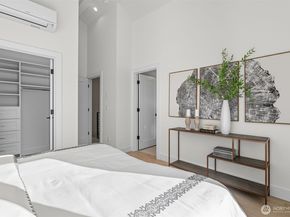 8314 28th Avenue NE, Seattle WA 98115