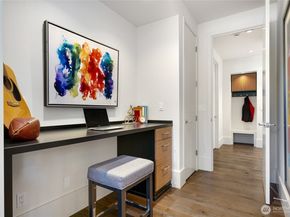 11116 SE 4th Street, Bellevue WA 98004