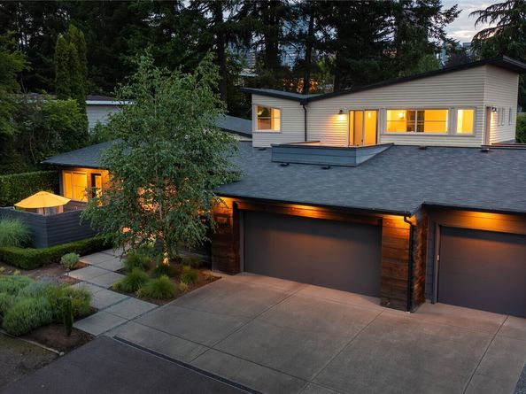 11116 SE 4th Street, Bellevue WA 98004