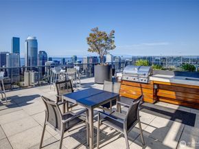1321 Seneca Street 2103, Seattle WA 98101