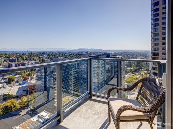 1321 Seneca Street 2103, Seattle WA 98101