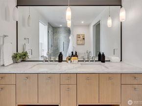 1321 Seneca Street 2103, Seattle WA 98101