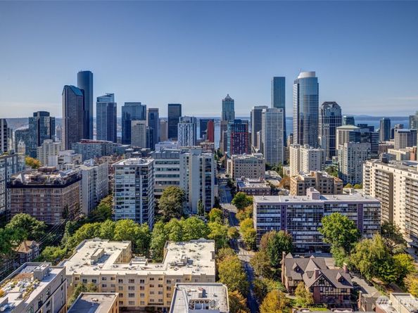 1321 Seneca Street 2103, Seattle WA 98101