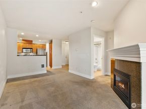 123 Queen Anne Avenue N 304, Seattle WA 98109