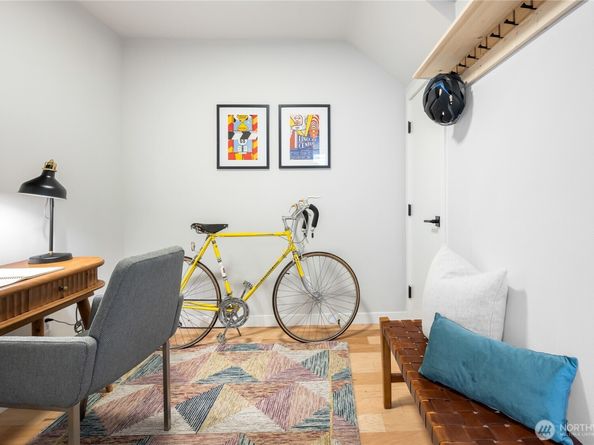 3625 Wallingford Avenue N B, Seattle WA 98103