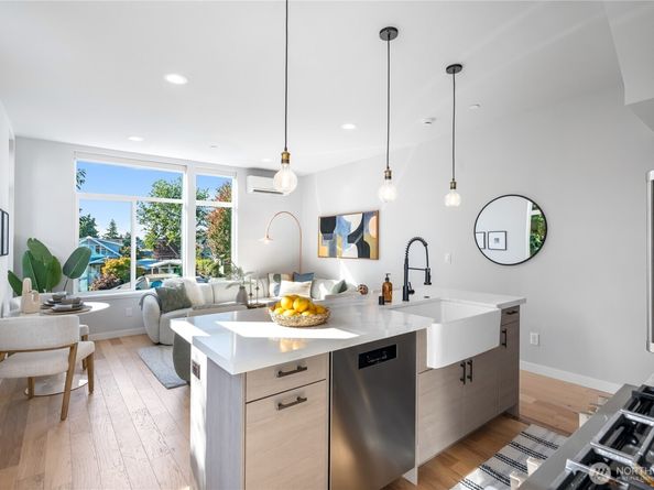 3625 Wallingford Avenue N B, Seattle WA 98103