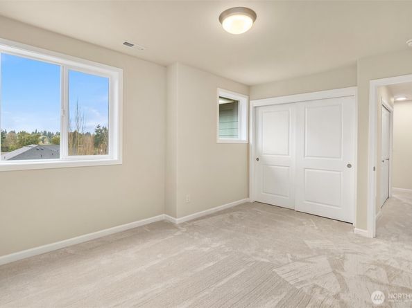 2117 SW 103rd Place, Seattle WA 98146