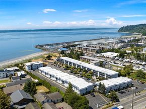22977 Marine View Dr S C104, Des Moines WA 98198