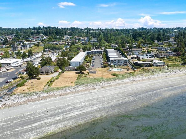 22977 Marine View Dr S C104, Des Moines WA 98198