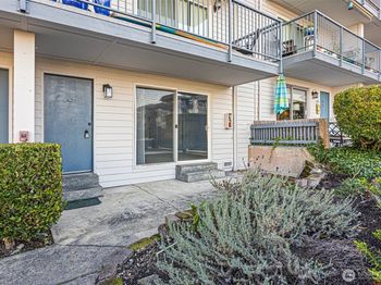 22977 Marine View Dr S