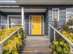 6924 38th Avenue SW, Seattle WA 98126