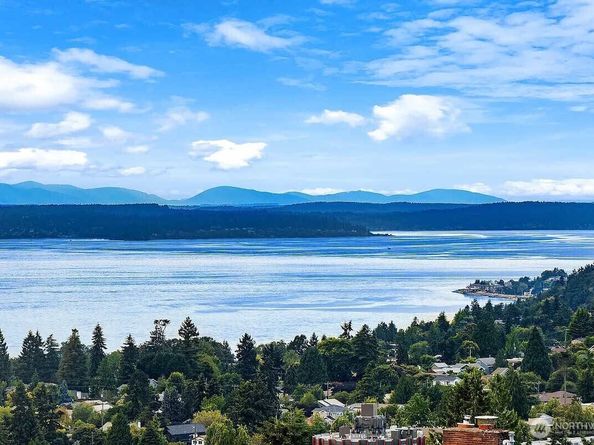 6924 38th Avenue SW, Seattle WA 98126