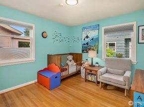 6924 38th Avenue SW, Seattle WA 98126