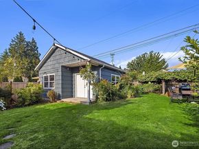 6924 38th Avenue SW, Seattle WA 98126