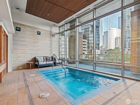 10616 NE 9th Place TH4, Bellevue WA 98004
