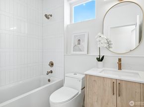 9018 13th Avenue NW C, Seattle WA 98117