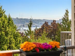 4020 Aurora Avenue N 411, Seattle WA 98103