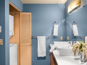 4020 Aurora Avenue N 411, Seattle WA 98103