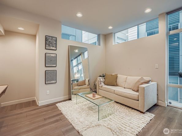 1605 S Washington St F, Seattle WA 98144