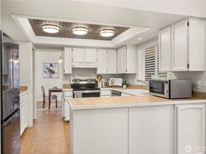 31611 37th Avenue SW, Federal Way WA 98023