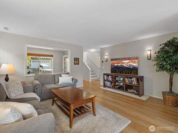 9141 229th Place NE, Redmond WA 98053