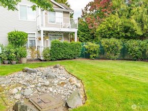 5400 Harbour Pointe Boulevard F201, Mukilteo WA 98275