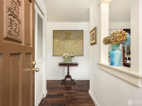 774 Madison Avenue N 774, Bainbridge Island WA 98110